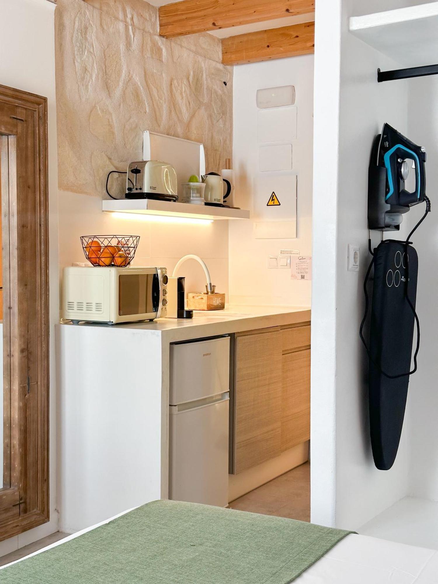 Moona Hostal Алтеа Екстериор снимка