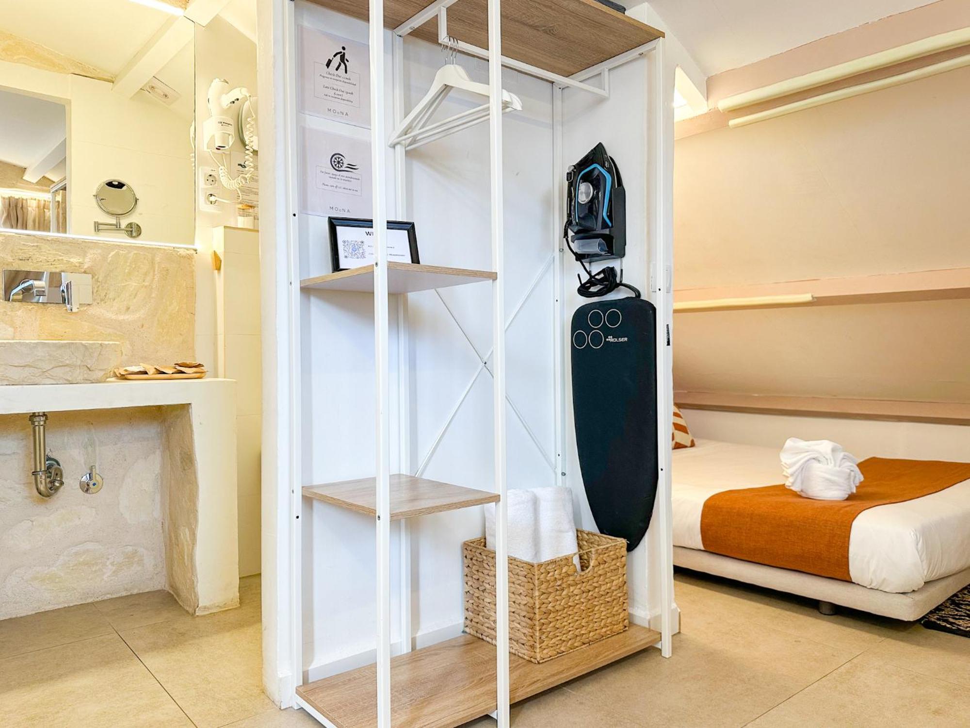 Moona Hostal Алтеа Екстериор снимка