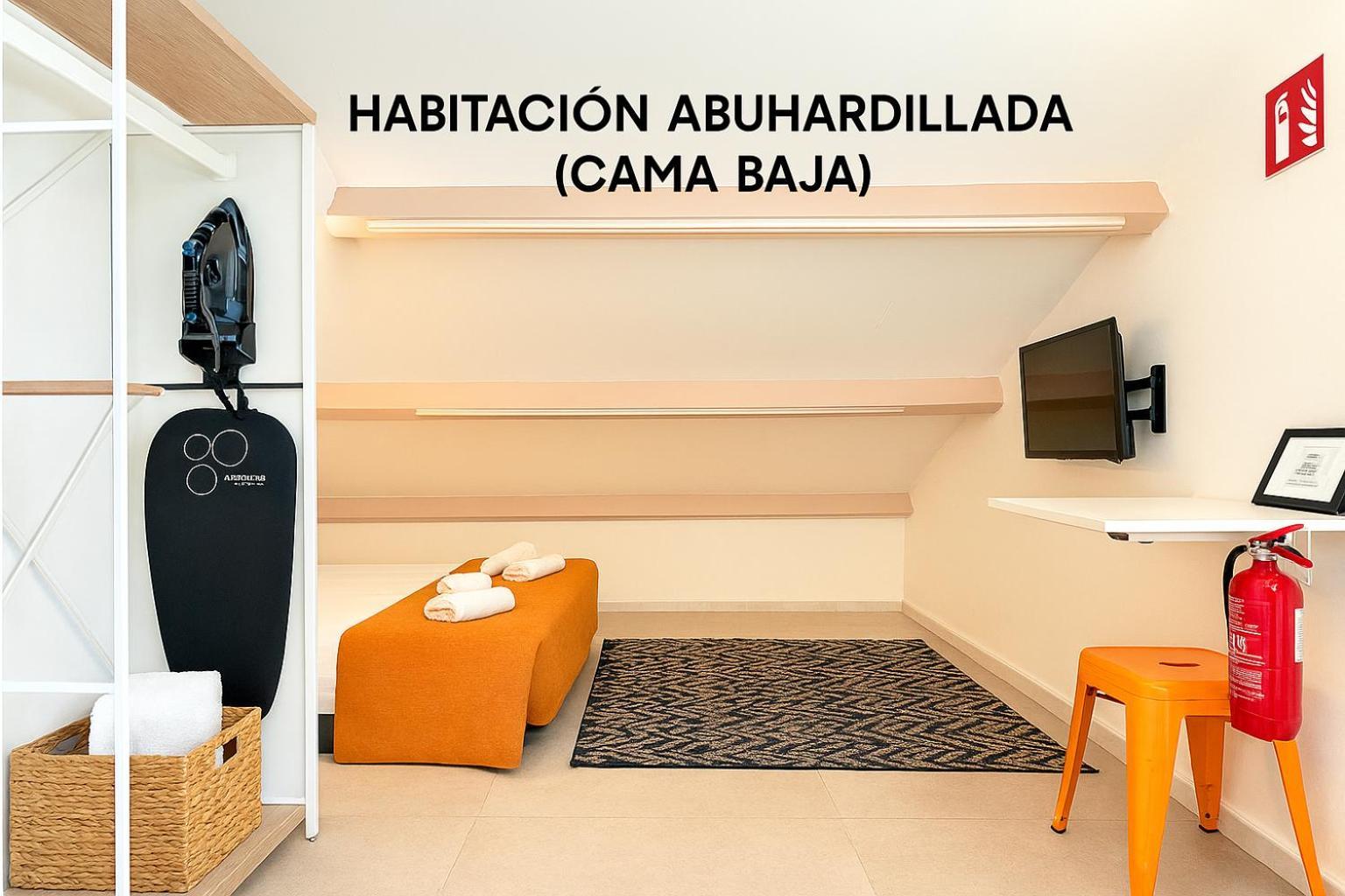 Moona Hostal Алтеа Екстериор снимка