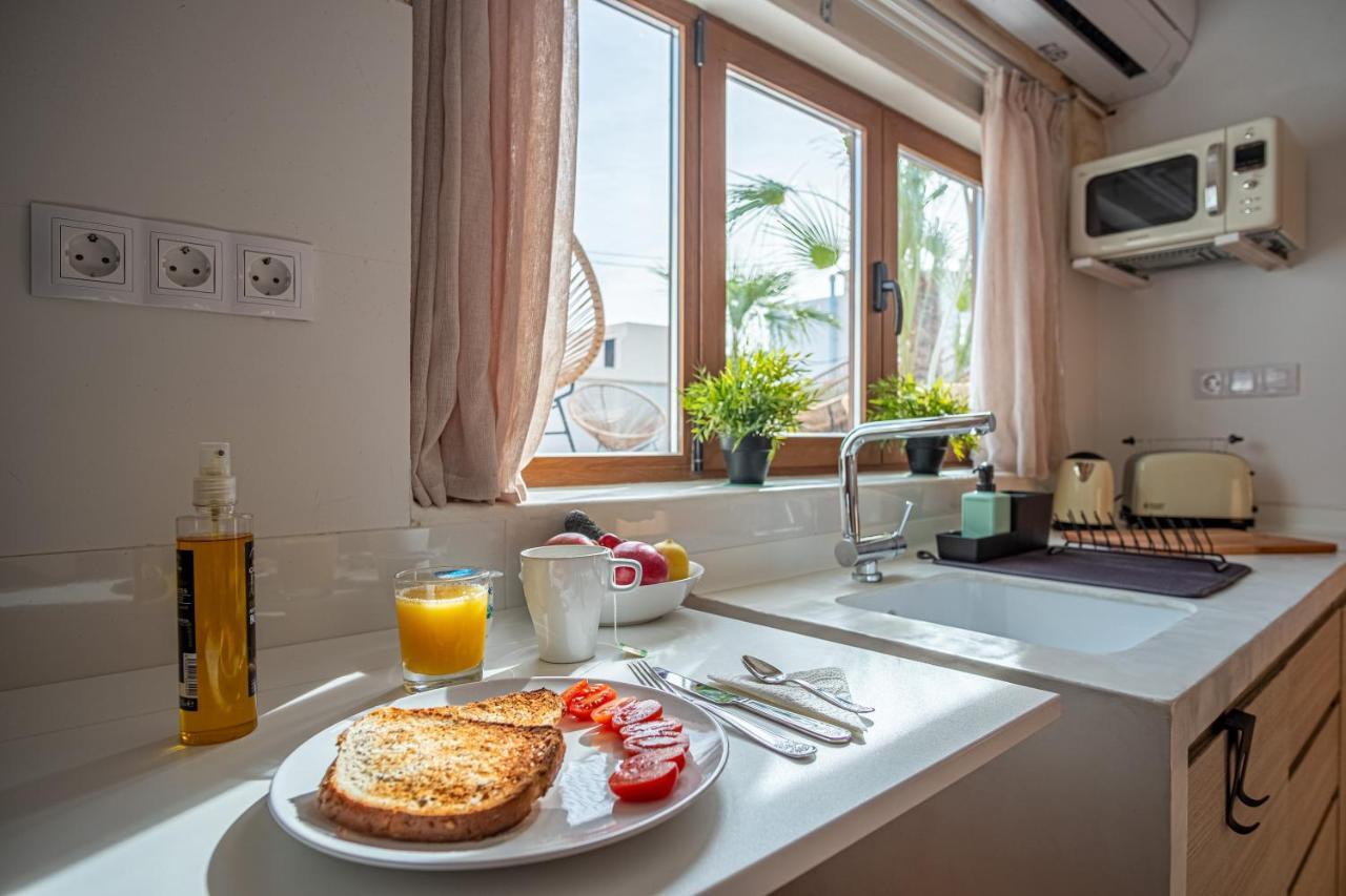 Moona Hostal Алтеа Екстериор снимка