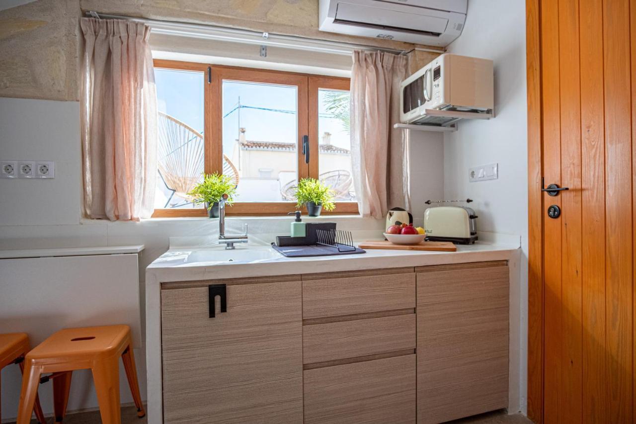 Moona Hostal Алтеа Екстериор снимка